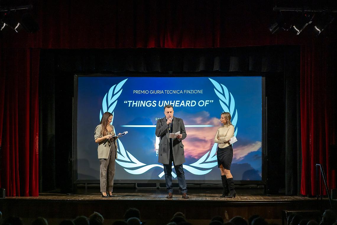 Il momento della premiazione (foto Max Ruvio)