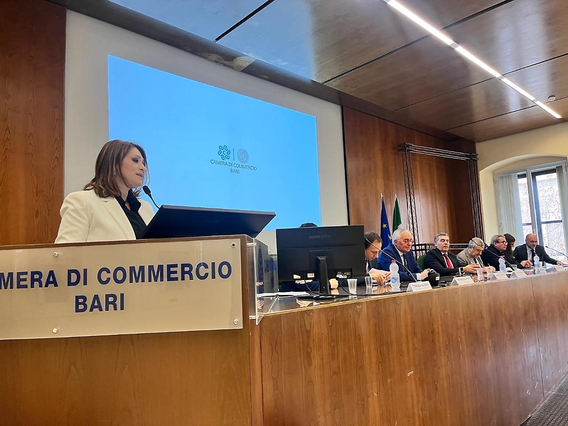 L'incontro in Camera di Commercio a Bari
