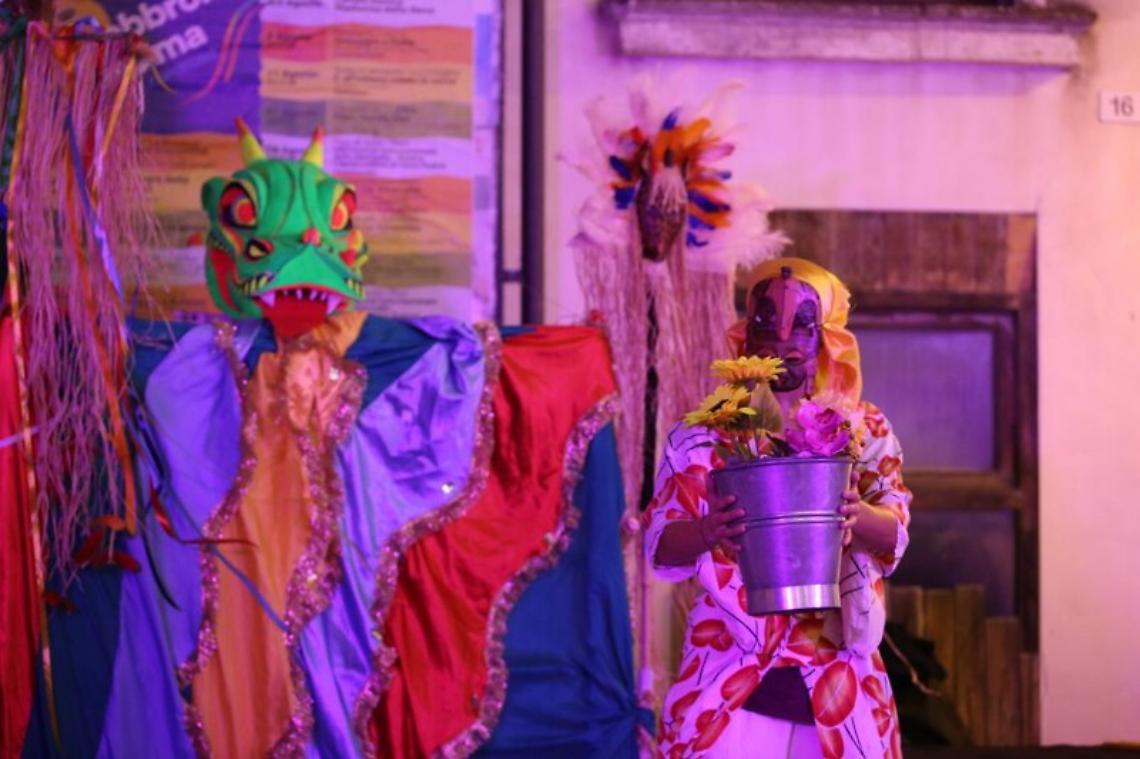 "Qilong! il drago verde": foto di scena