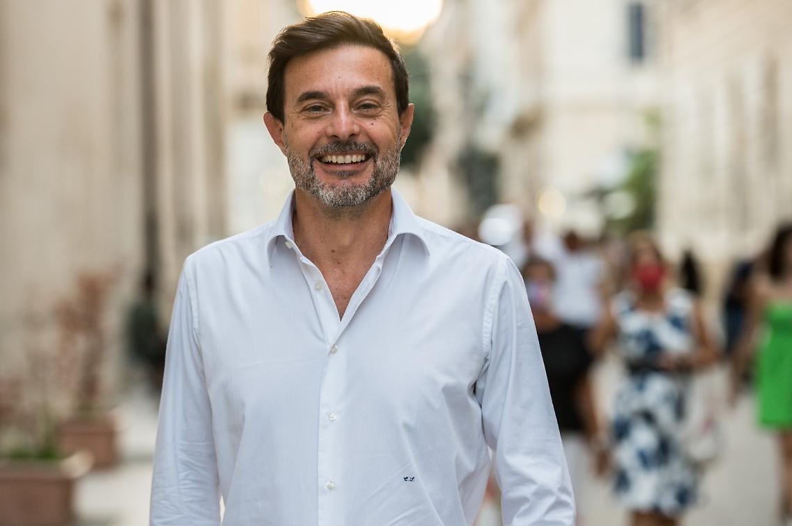L'on. Claudio Stefanazzi