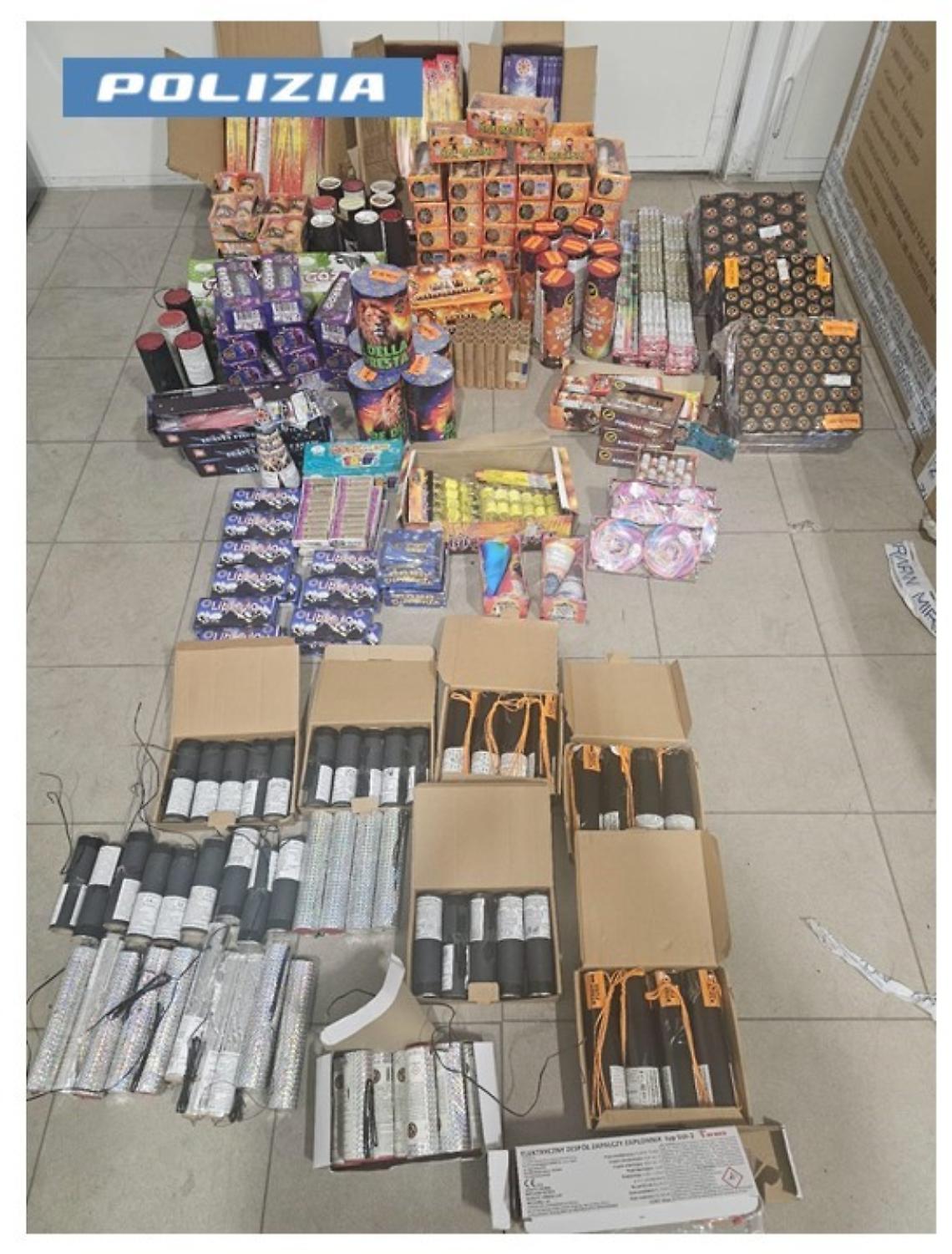 Il materiale sequestrato 