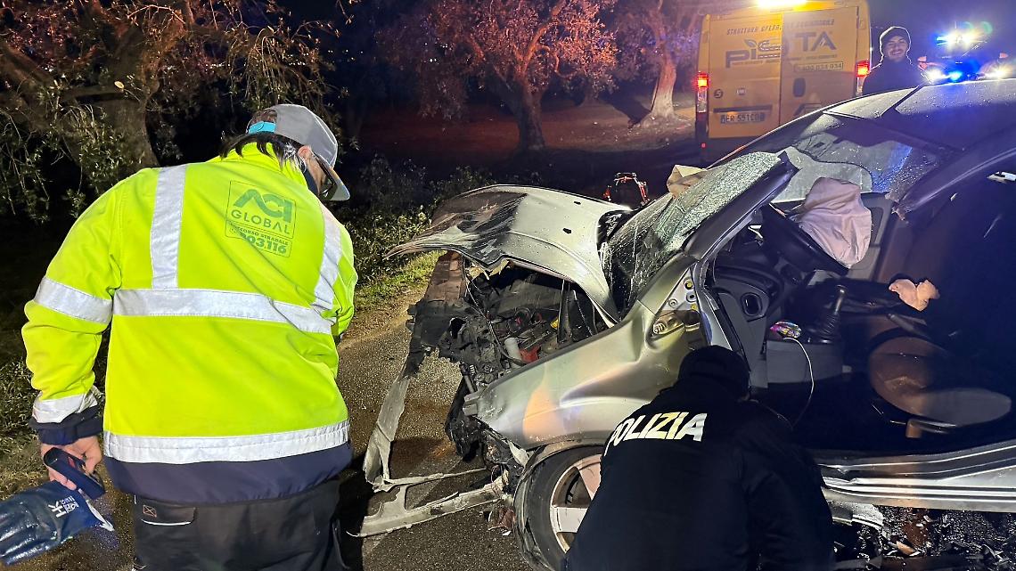 L'incidente di questa notte - foto di Francesco Manfuso