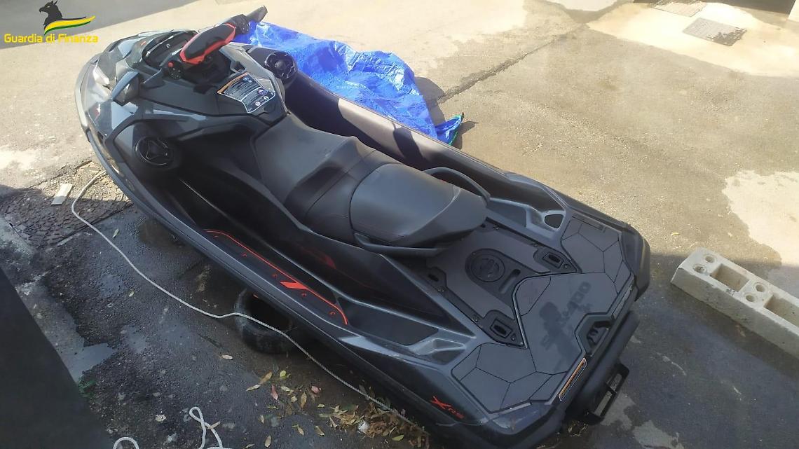 Un'acquascooter