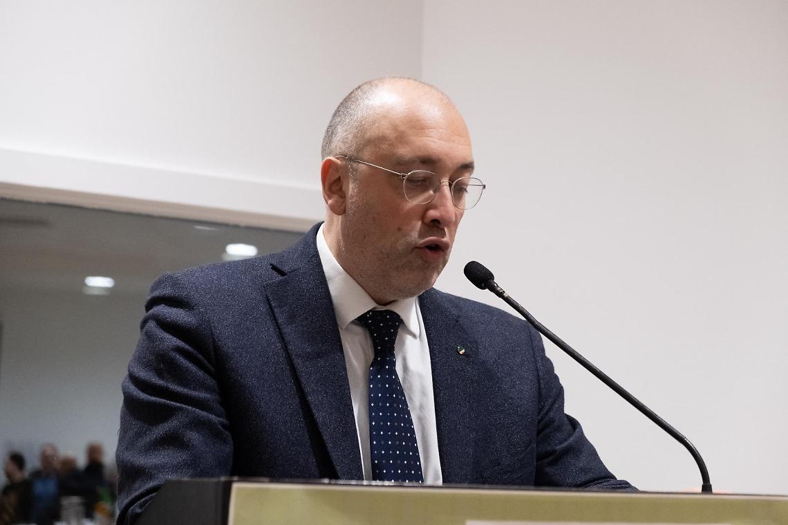 La relazione di Luigi Spinzi durante il Consiglio della Cisl