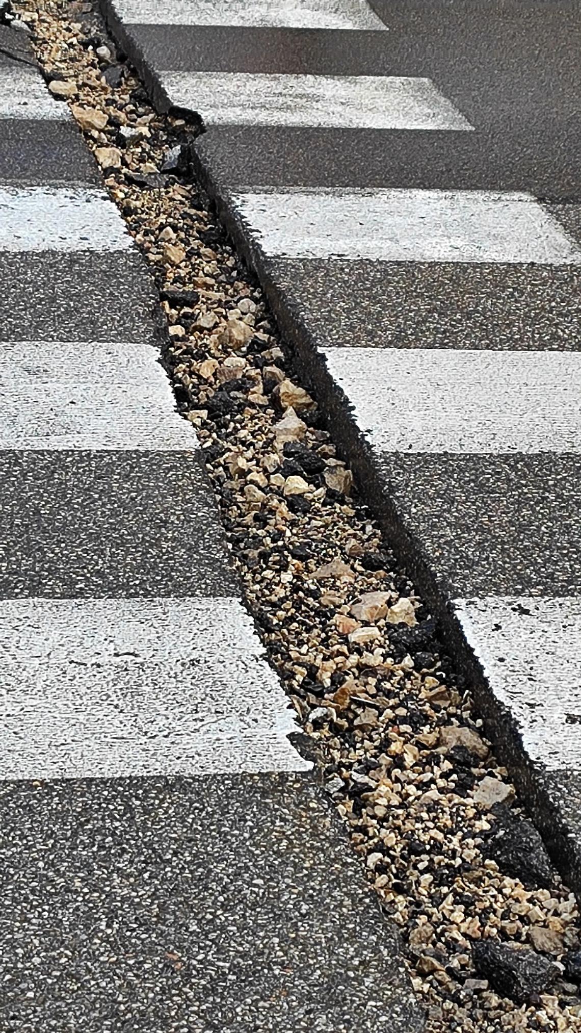 Manomissione del suolo pubblico 
