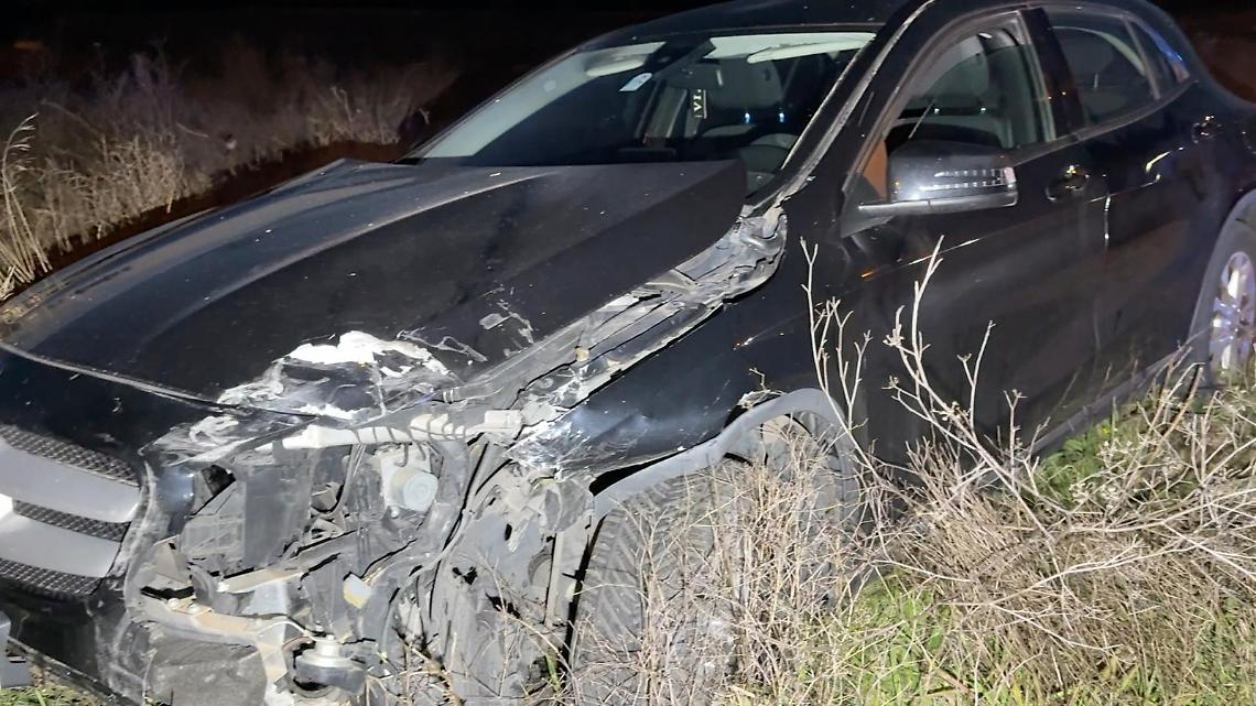 Una delle auto coinvolte nell'incidente - foto di Francesco Manfuso