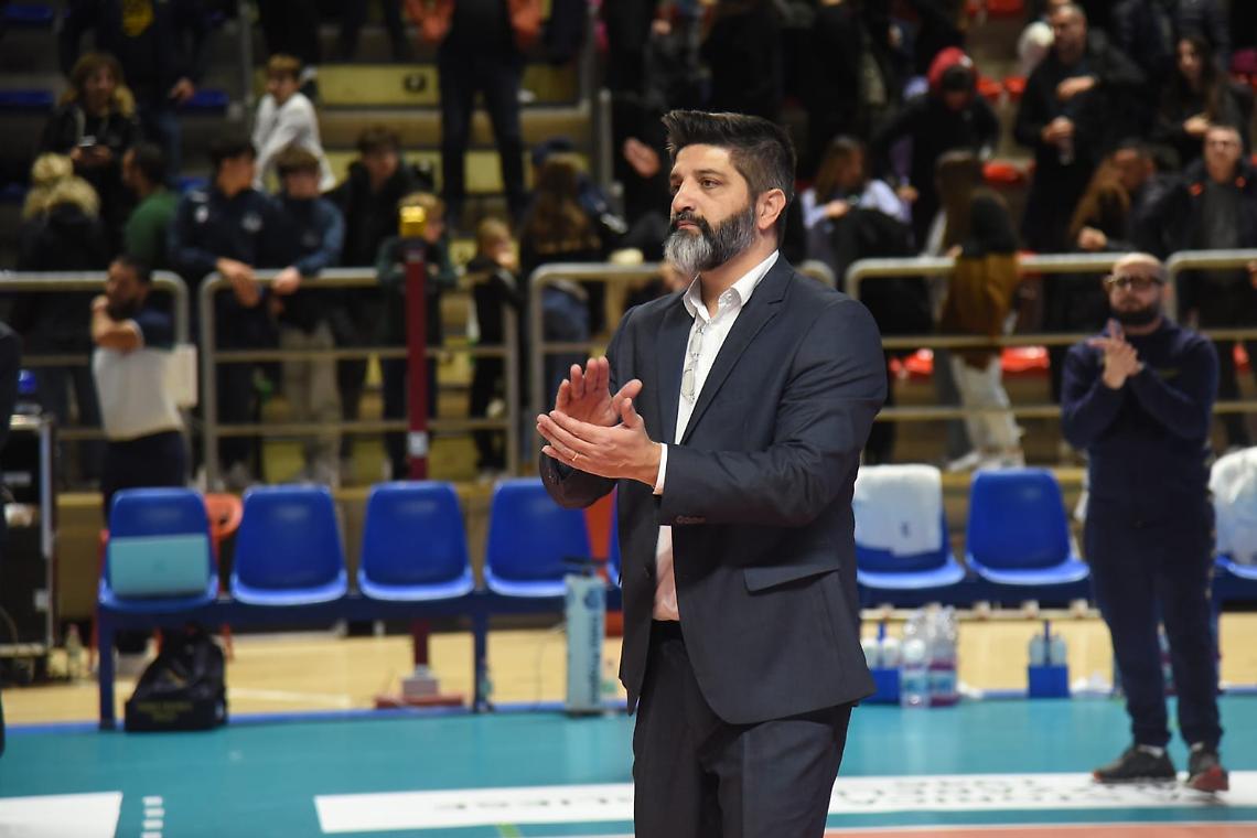 Il coach della Prisma Taranto, Dante Boninfante