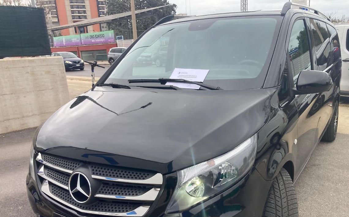 L'auto Ncc sanzionata a Bari