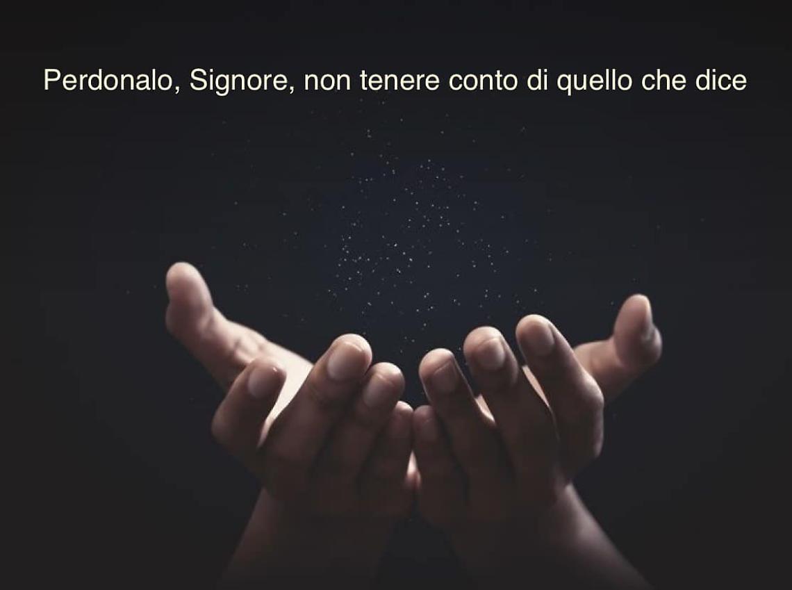 La foto postata da don Gianni Mattia