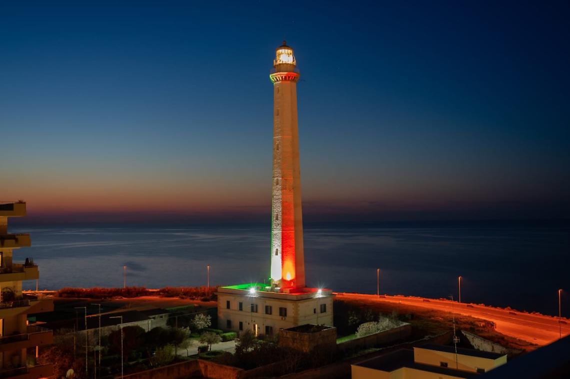 Il faro di San Cataldo a Bari