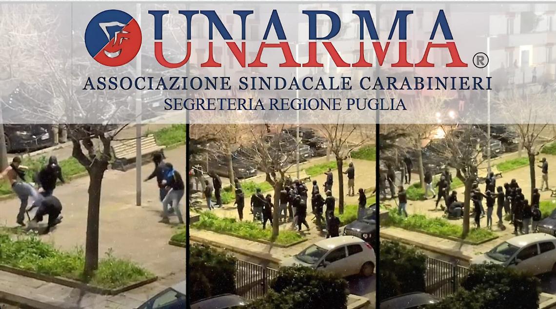 Gli scontri tra tifosi - foto Unarma