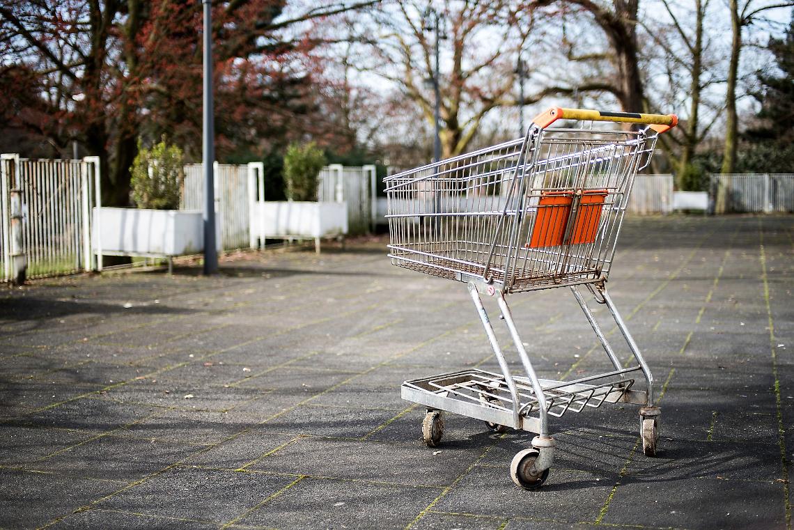 Disturbi del comportamento alimentare: sensibilizzazione nelle scuole e una linea telefonica dedicata