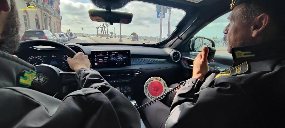 La Guardia di Finanza a Taranto