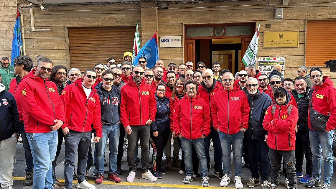 Lo sciopero dei metalmeccanici a Taranto