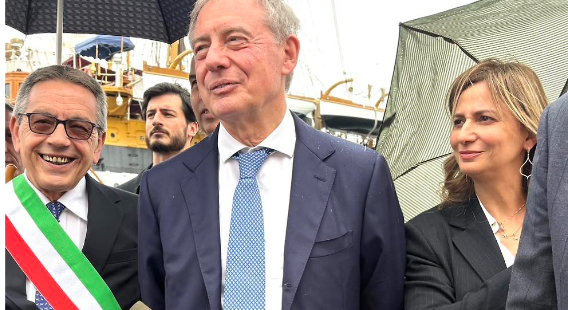 Il ministro Adolfo Urso a Brindisi