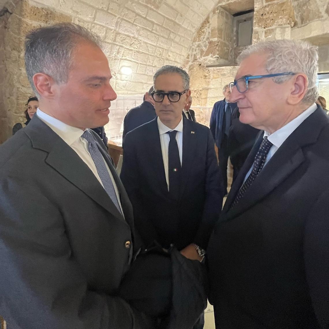 Lazzaro e Foti 