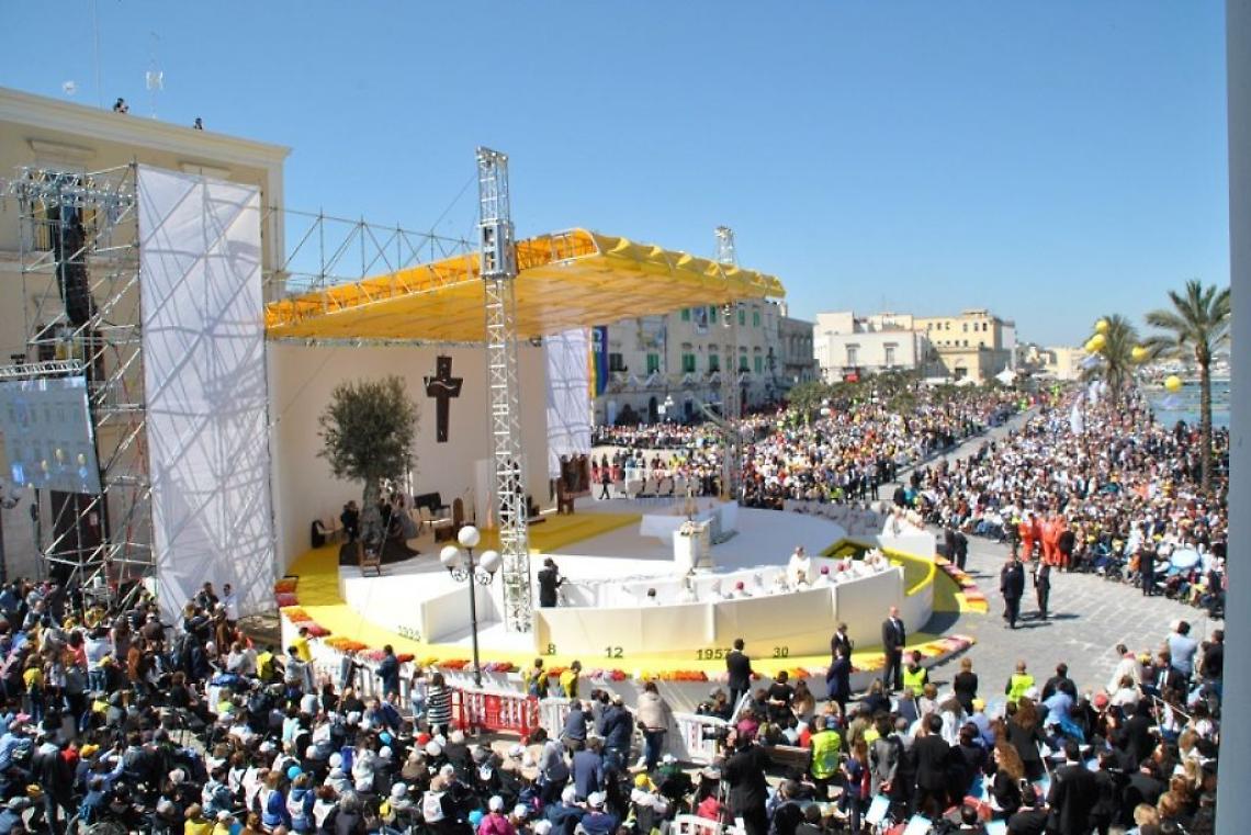 Il Papa a Molfetta nel 2018