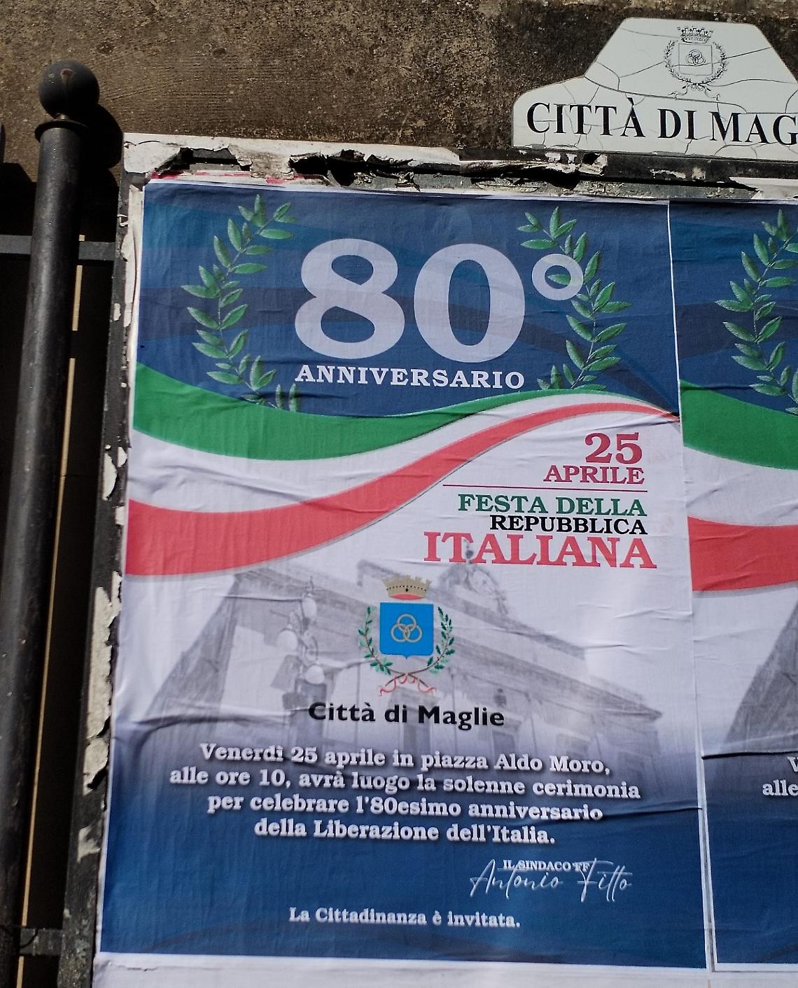 Il manifesto affisso a Maglie