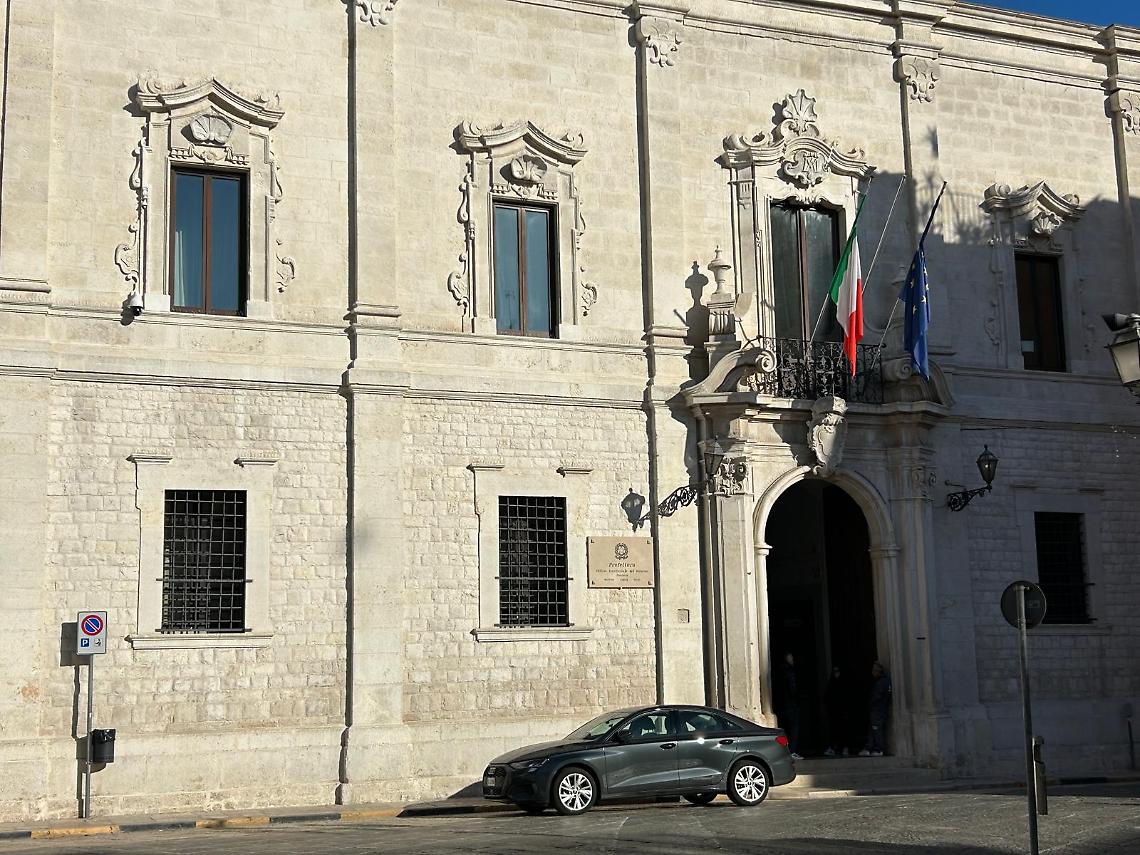 La sede della Prefettura Bat