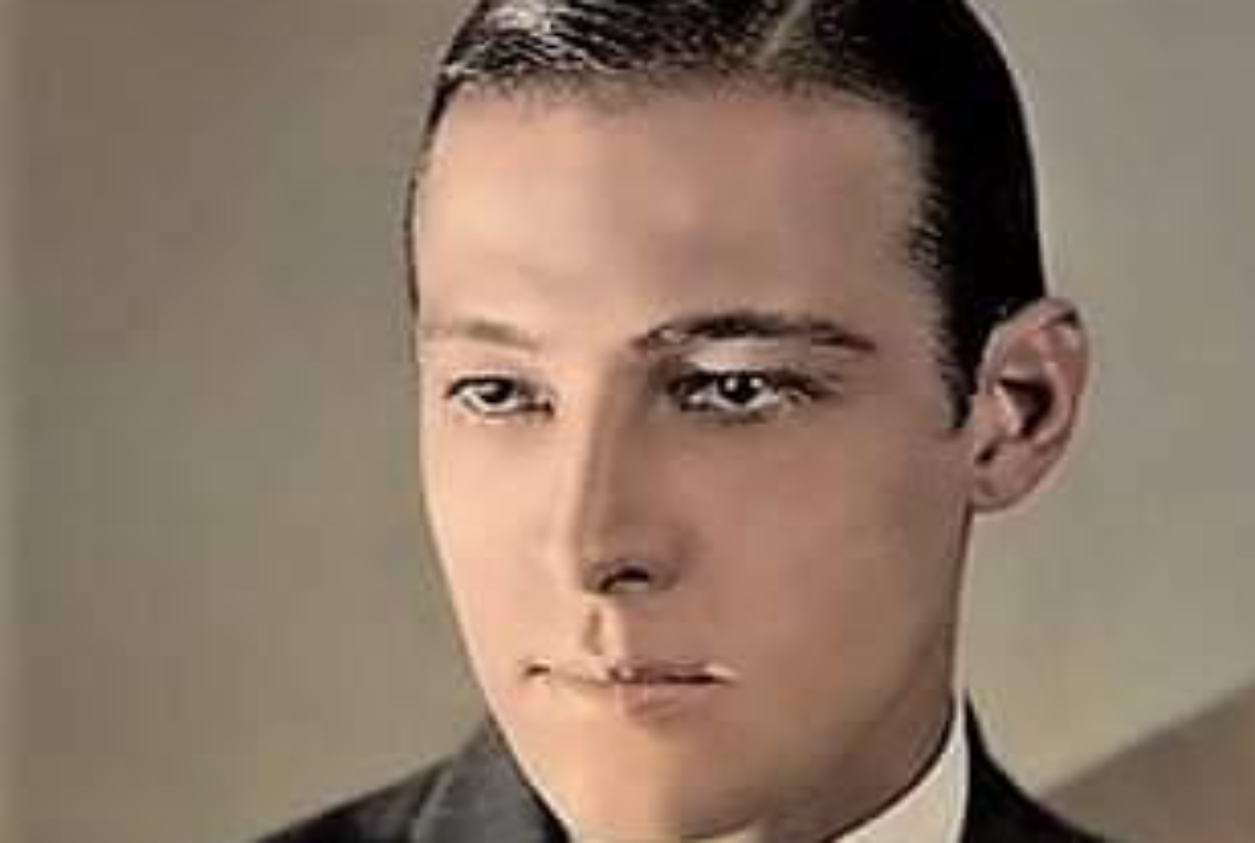 Rodolfo Valentino, il divo del cinema muto originario di Castellaneta
