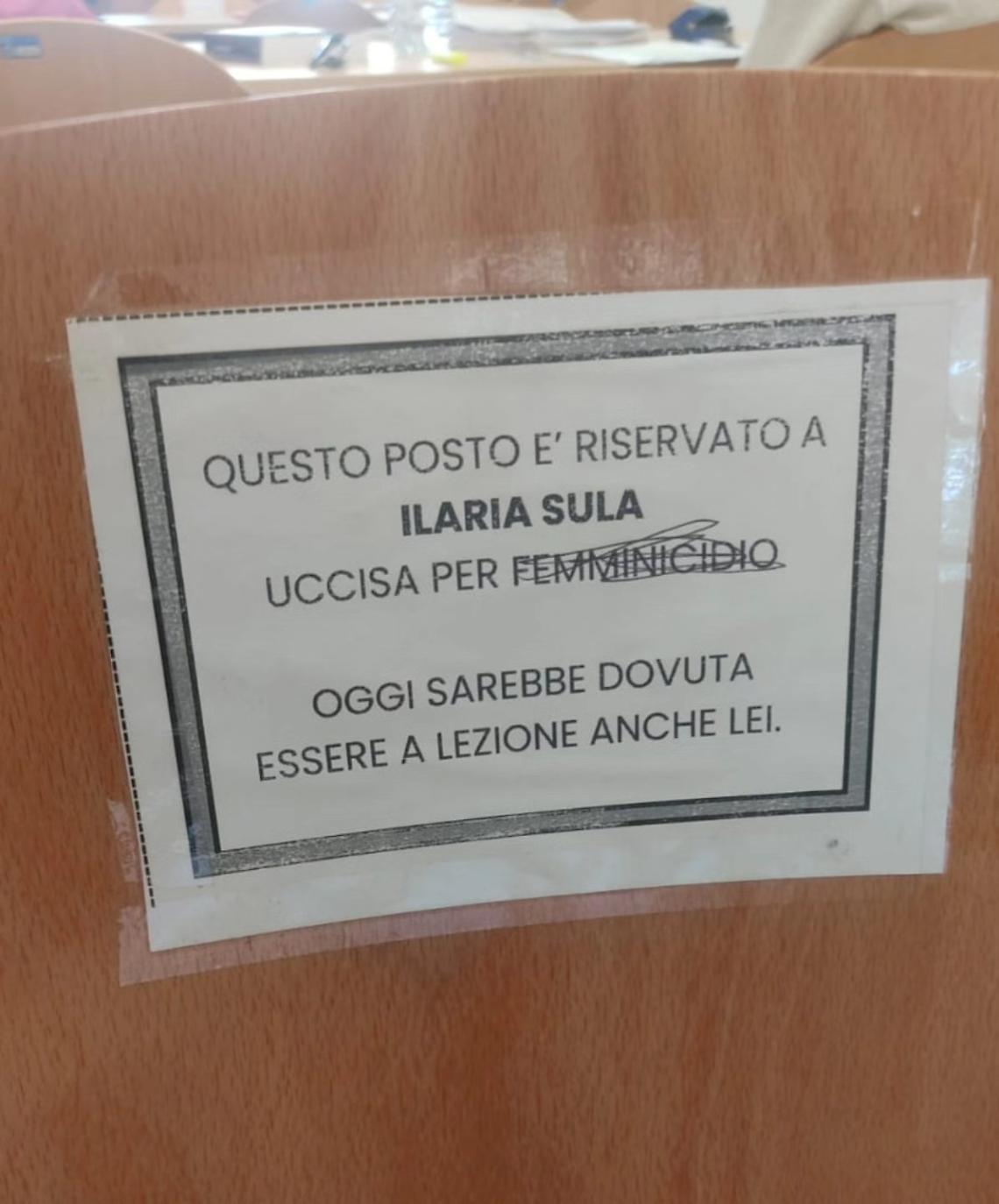 La foto pubblicata sulla pagina social di Disus UniSalento