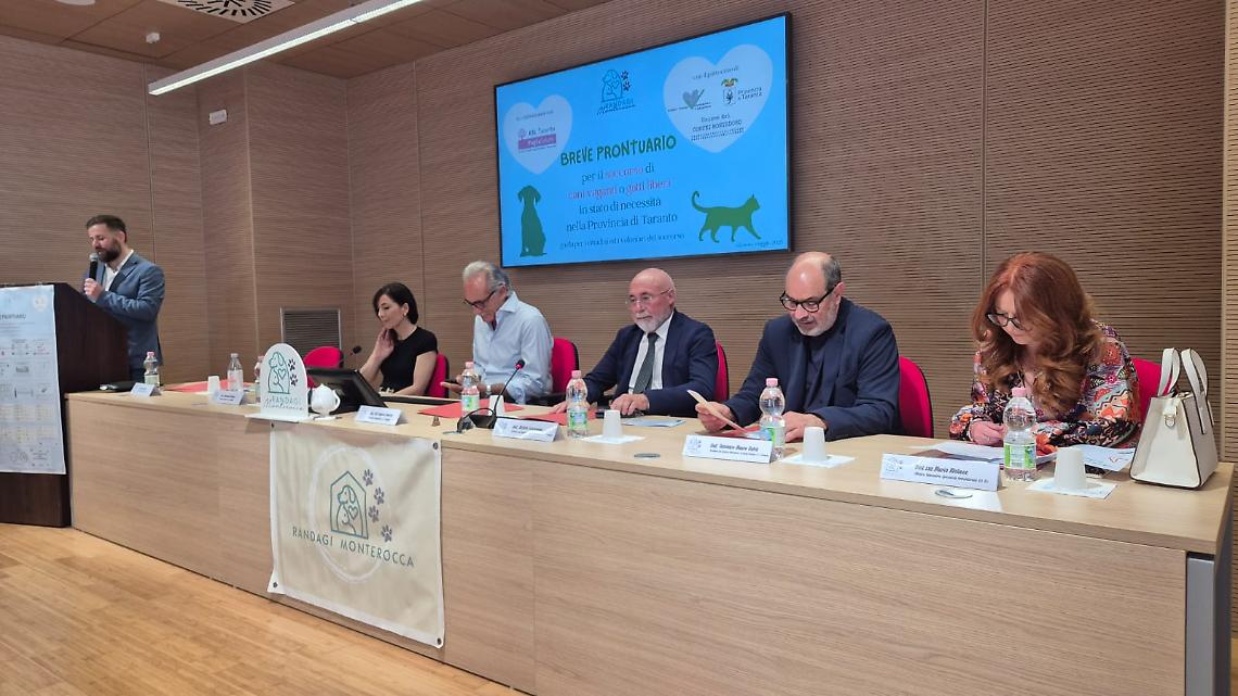 Presentato il Prontuario per il soccorso di cani vaganti e gatti liberi in stato di necessità