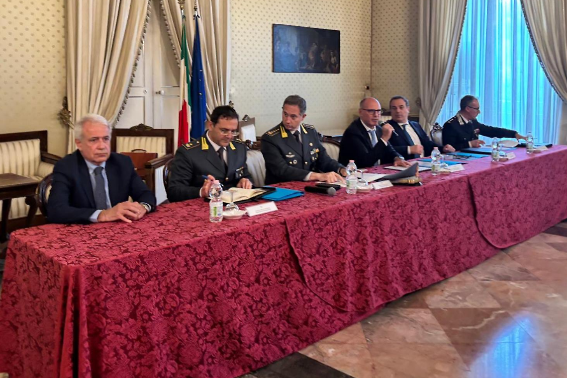 Il vertice in Prefettura di Lecce