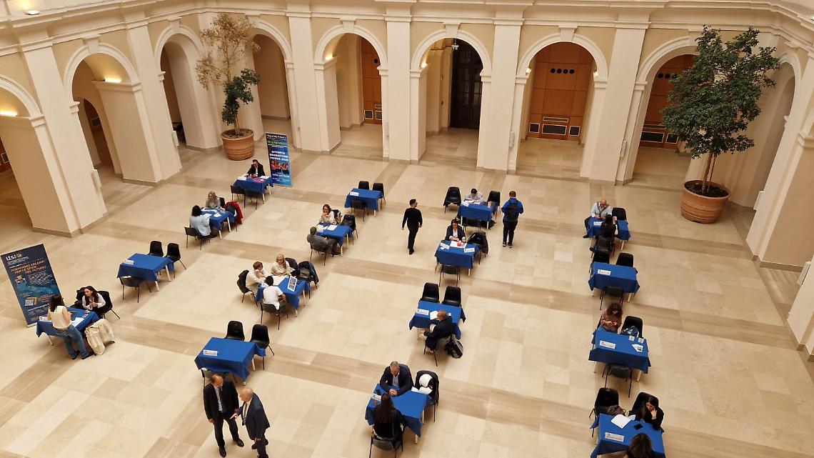 La seconda edizione del “Job Meeting” a Bari