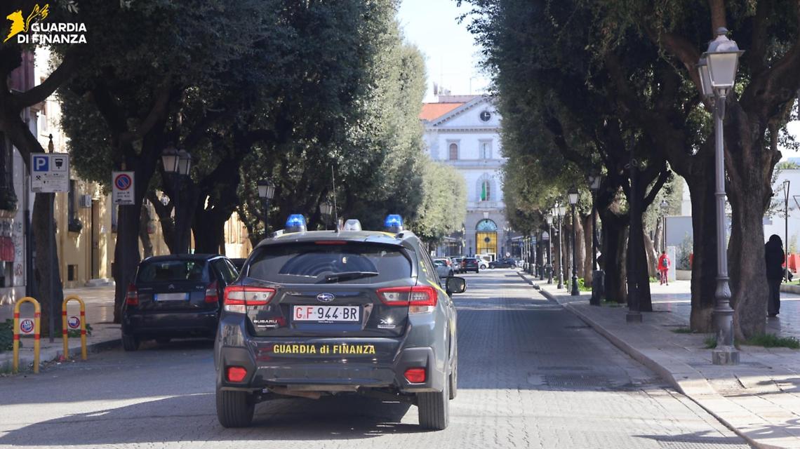 La Guardia di Finanza a Taranto