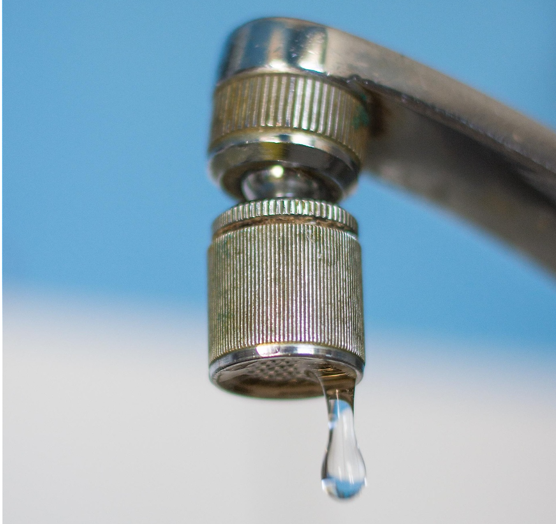 Senza acqua dal mattino: l'avviso di Aqp, ecco quando e dove
