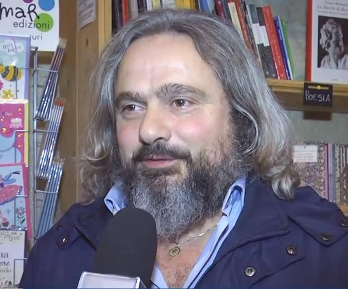 Lo scrittore Rino Negrogno