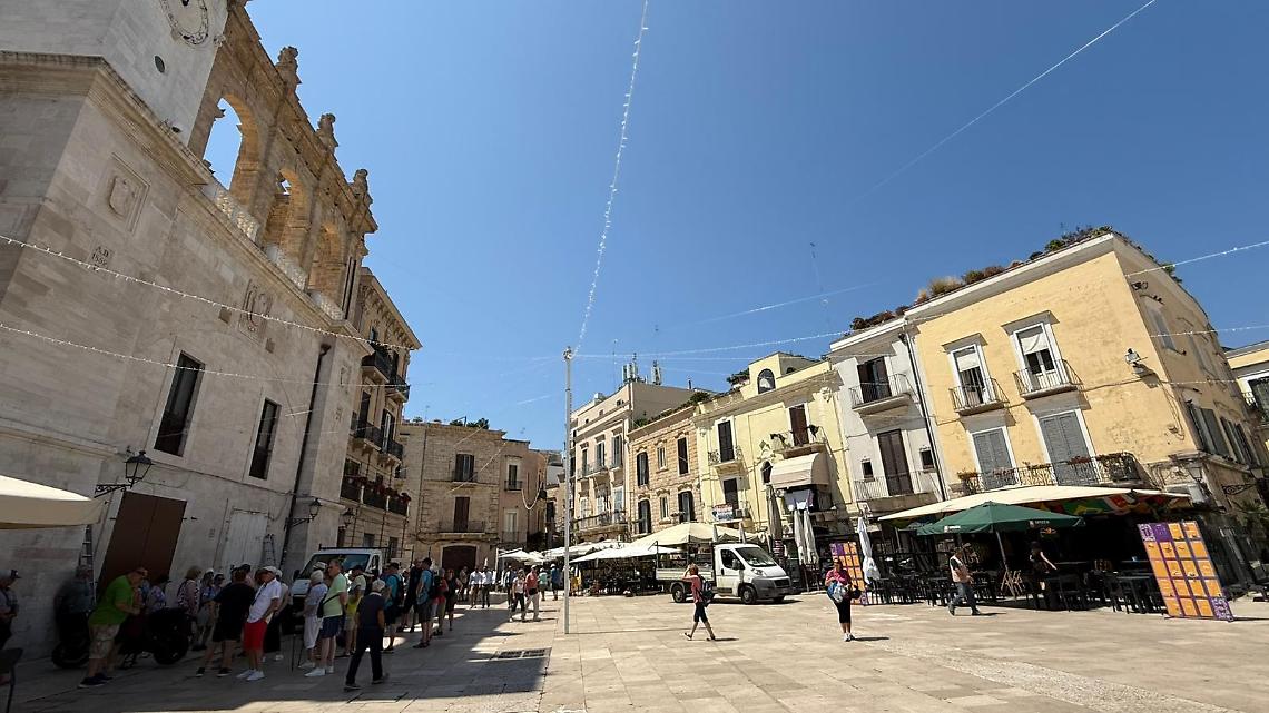 Aggredito dal branco per una sigaretta negata, 35enne finisce in ospedale