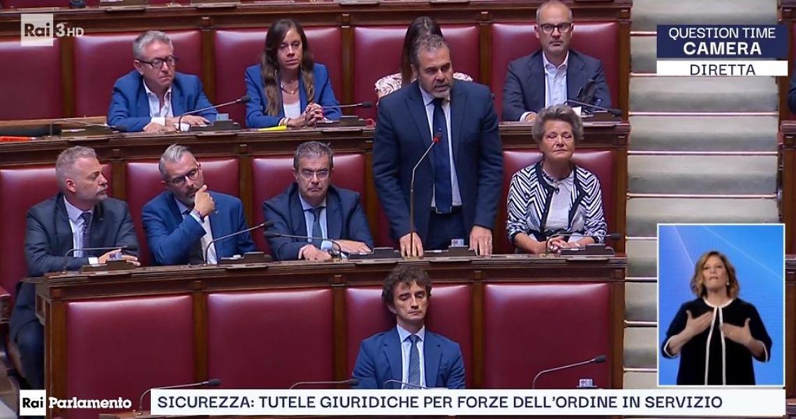 L'on. Giovanni Maiorano durante il Question Time