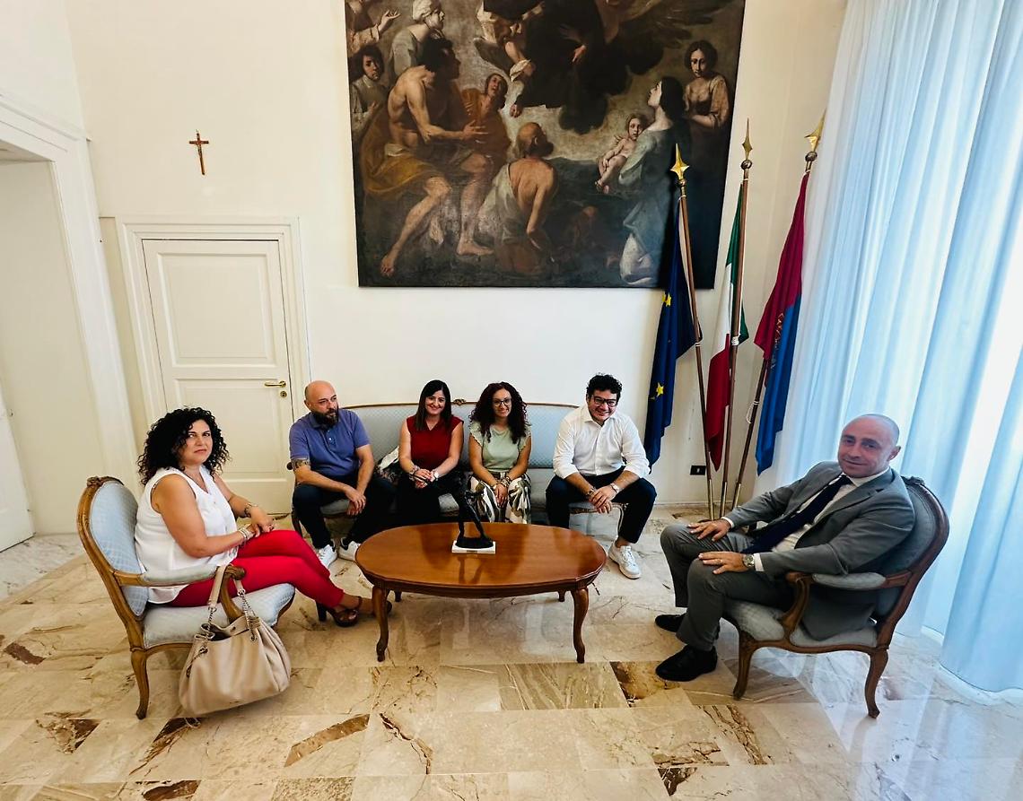 I nuovi assunti del Comune di Taranto accolti dal Sindaco Piero Bitetti