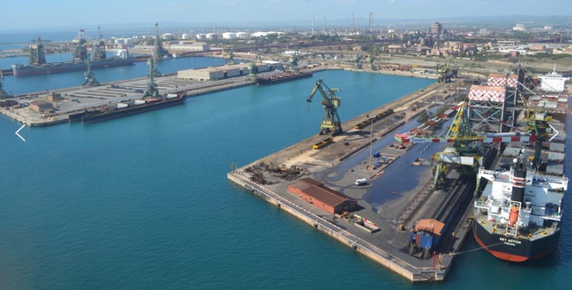 Il porto di Taranto