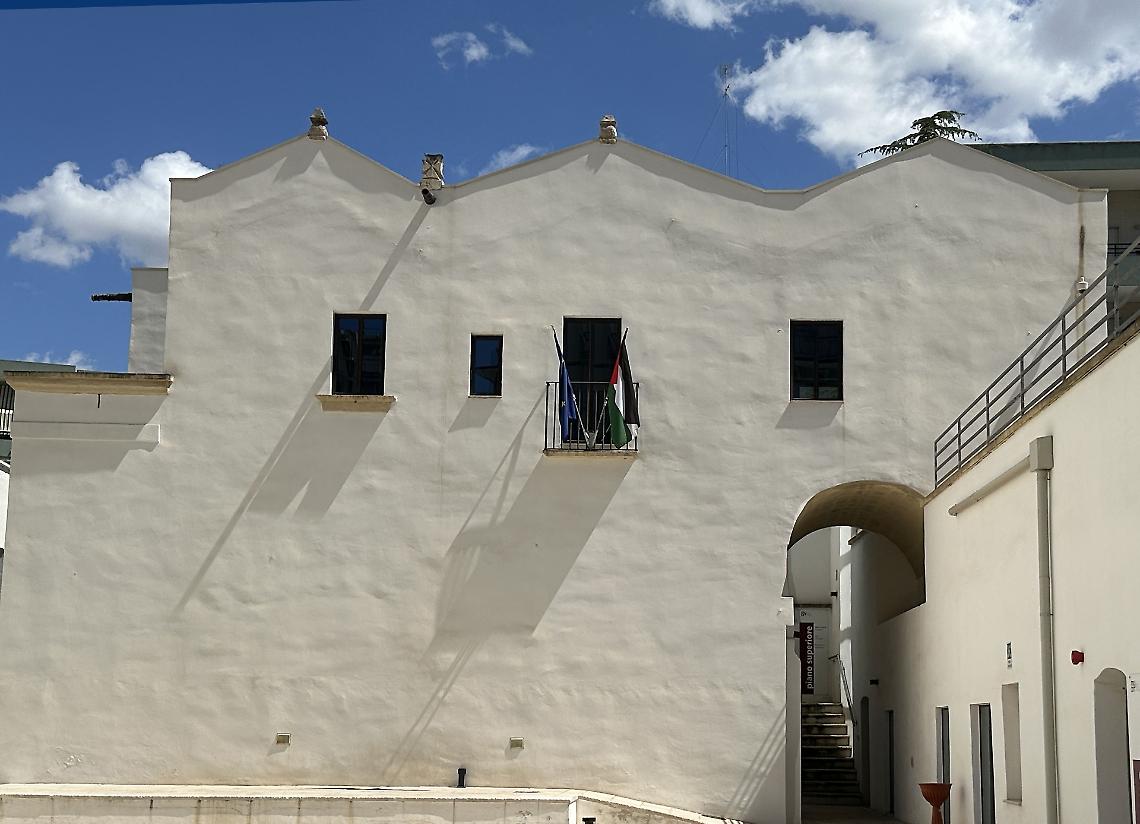 Mudit  Casa Viola