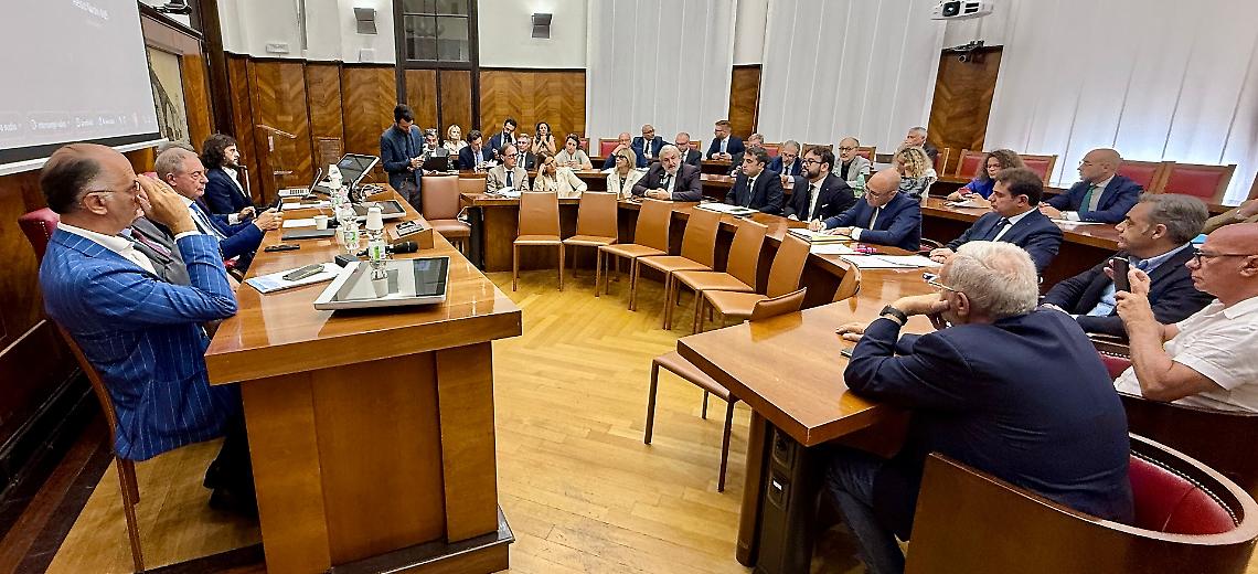 Il vertice sull'ex Ilva a Roma