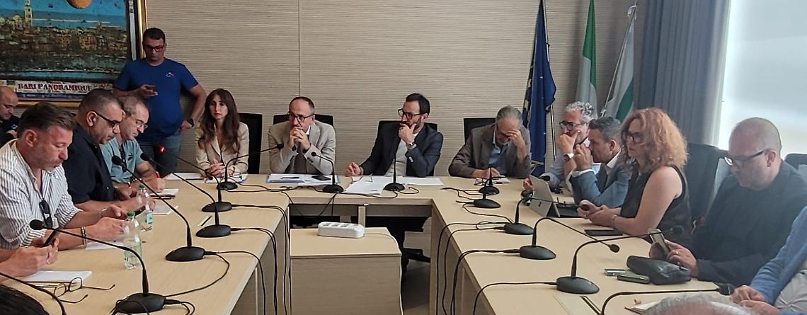 L'incontro in Regione con i sindacati dell'ex Ilva