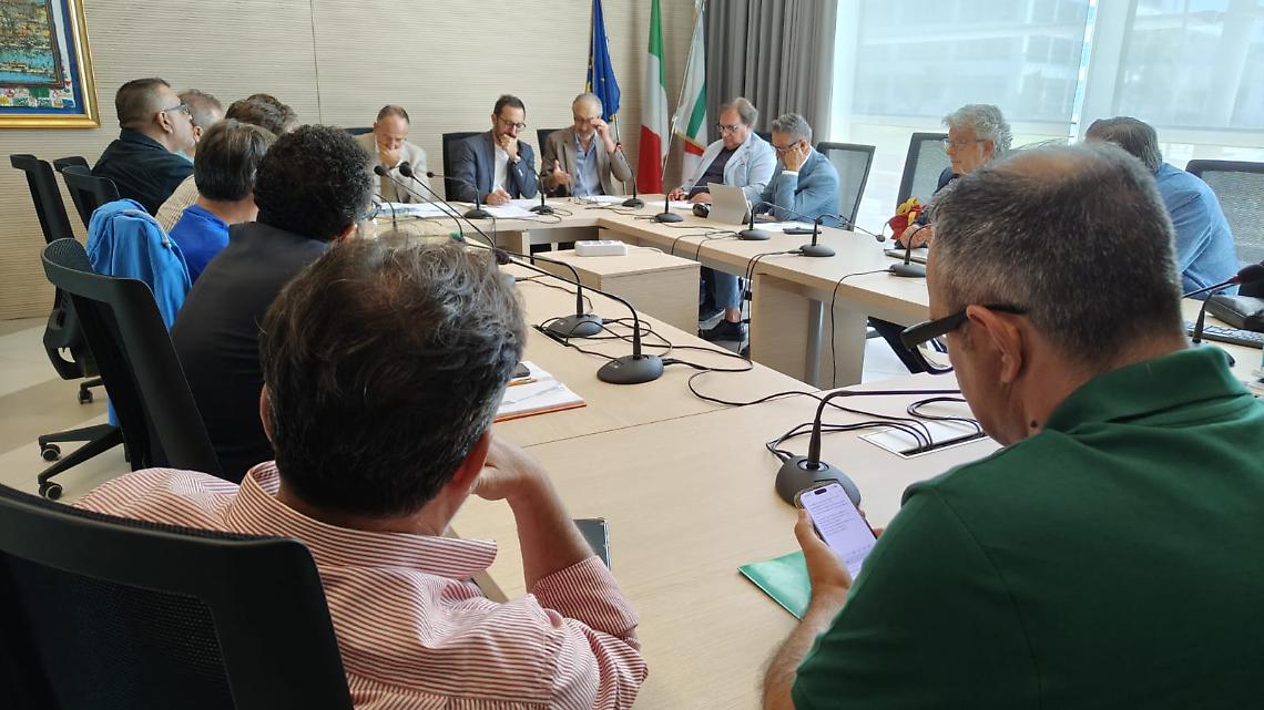 Vertice in Regione sulla vertenza ex Ilva