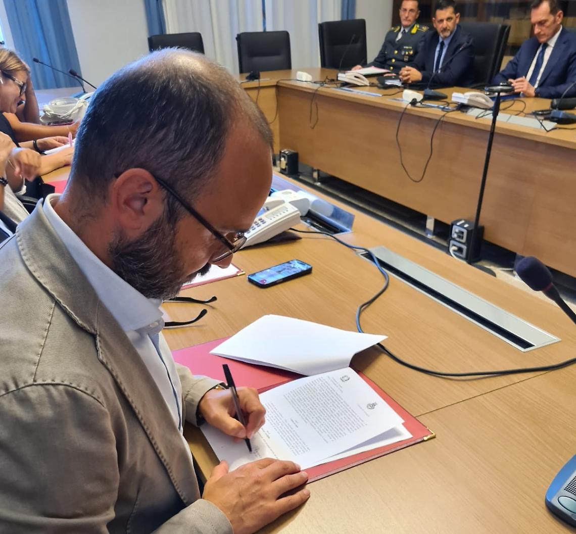 Ciro D'Alò in Prefettura a Taranto