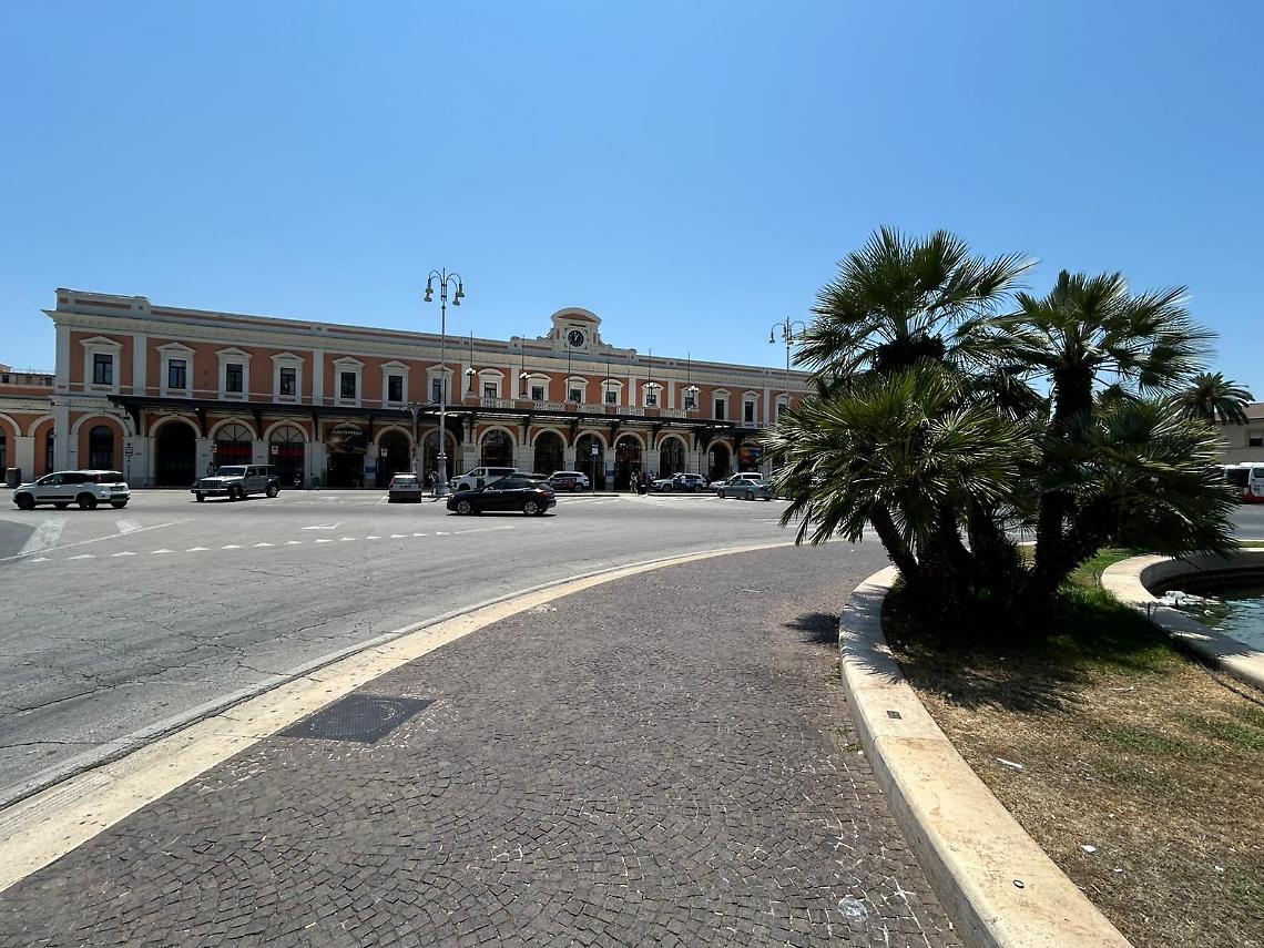 Piazza Moro, cambia la viabilit&agrave; dei bus Amtab