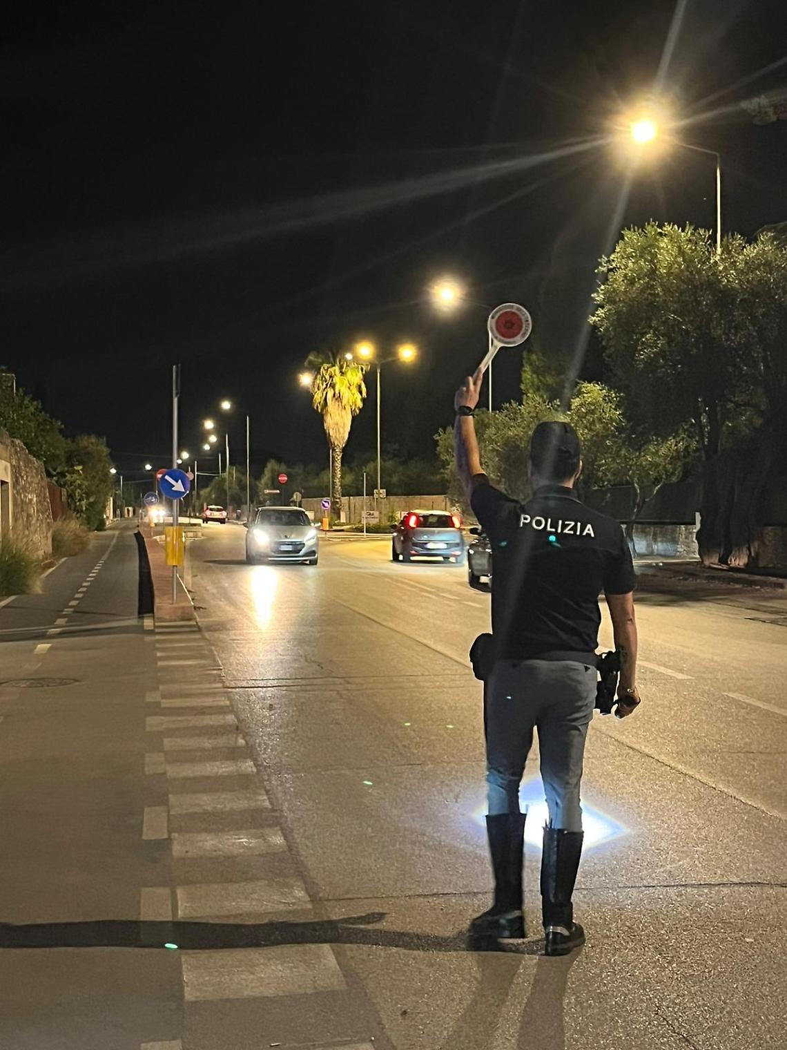 Posto di blocco della Polizia di Stato nella Bat