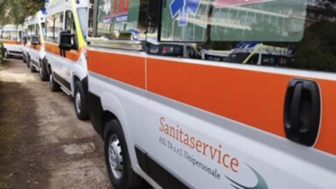 Mezzi della Sanitaservice di Taranto