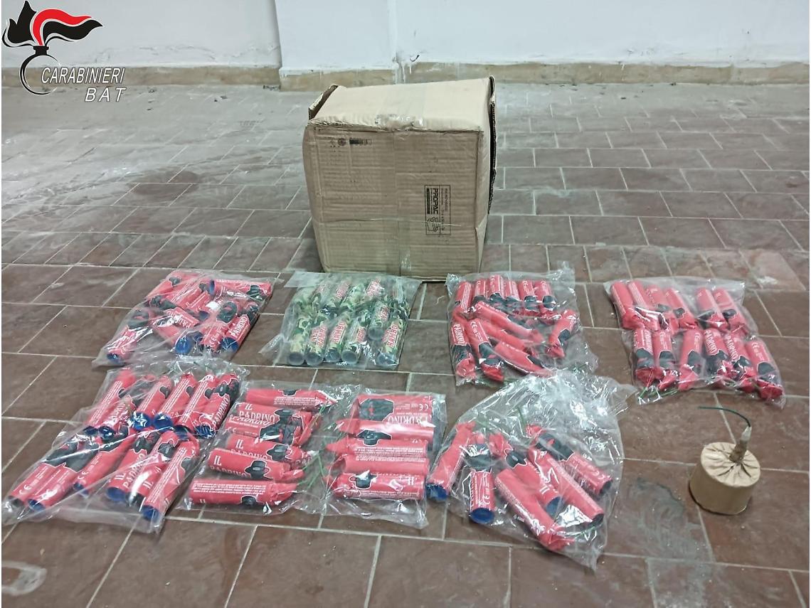 L'esplosivo sequestrato dai Carabinieri a Trinitapoli