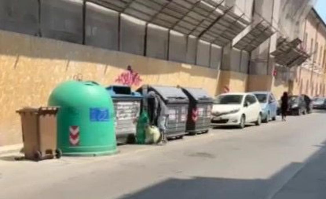 Controlli sui rifiuti a Bari