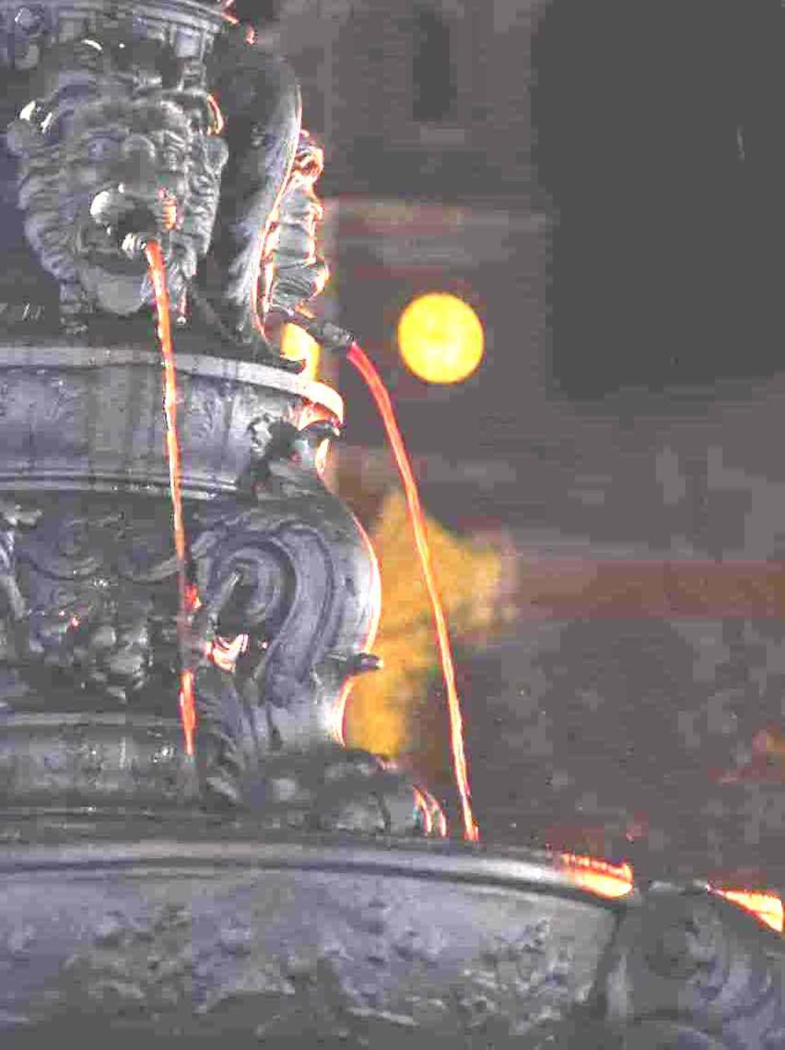 Carosino, la fontana da cui zampilla vino