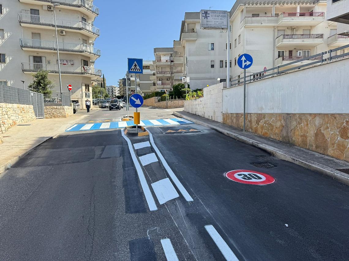 I lavori in via Alessandro Fighera a Martina Franca