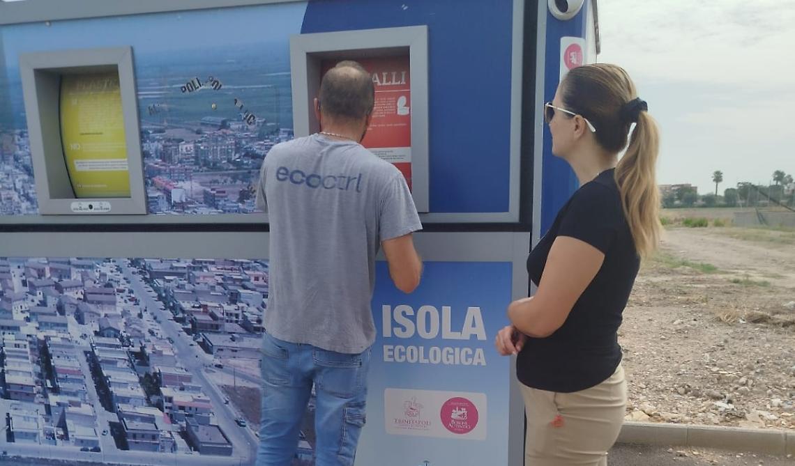 Tornano operative le tre ecoisole a Trinitapoli