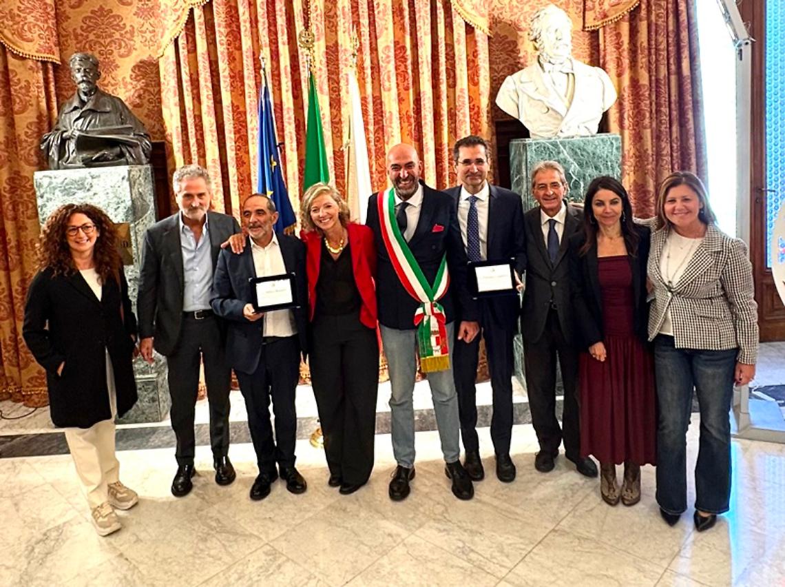 Il Comune premia i rettori uscenti di Uniba e Poliba