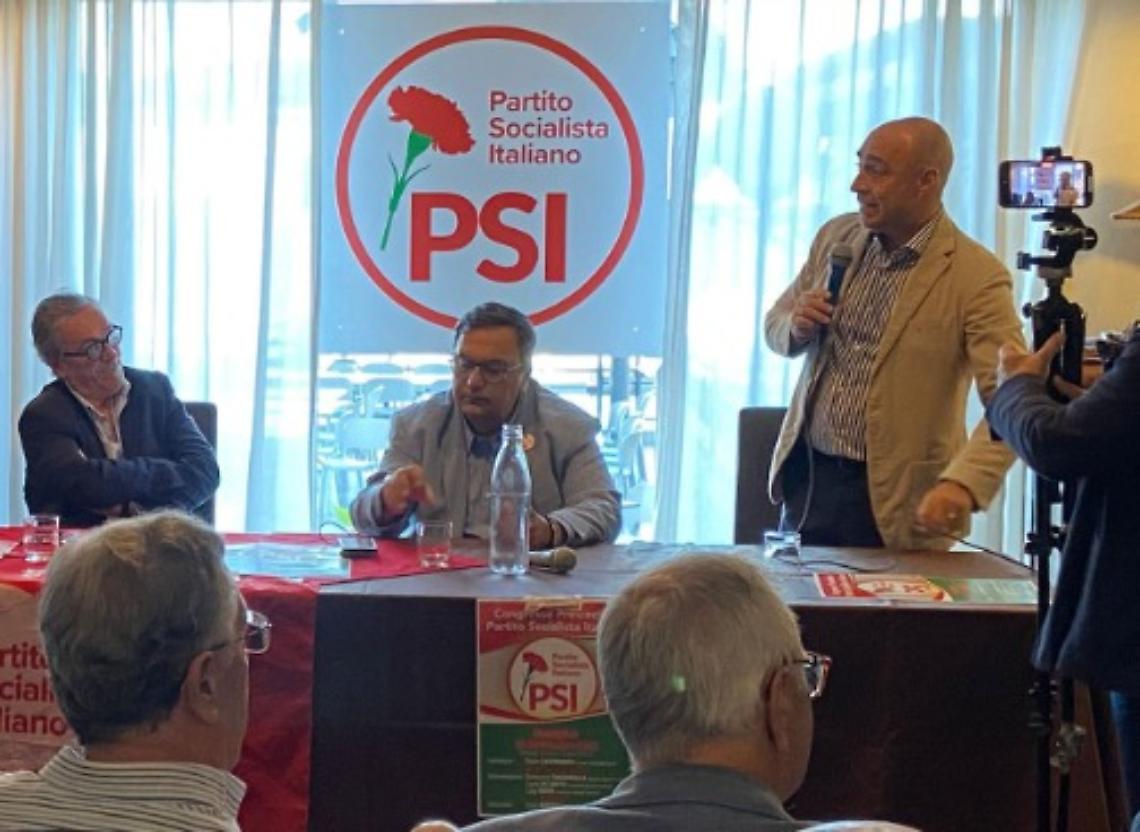 La riunione del Psi a Taranto